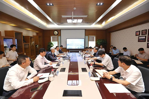 上海市委常委、浦东新区区委书记翁祖亮调研人生就是博生物医药